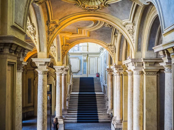 Палаццо Мадама в Турине (HDR) ) — стоковое фото