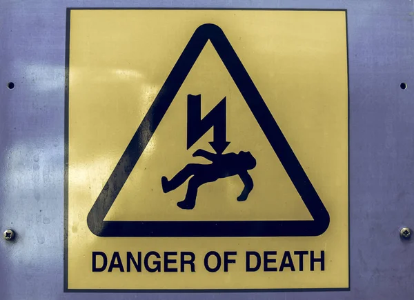 Vintage looking Danger of death Electric shock — Stock Photo, Image