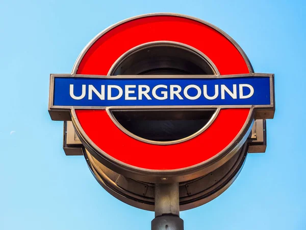 Señal de metro de Londres (HDR ) — Foto de Stock