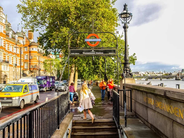 Westminster Bridge tube station (HDR) — Stock Photo, Image