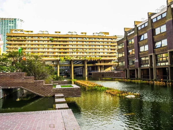 Barbican landgoed in Londen (Hdr) — Stockfoto