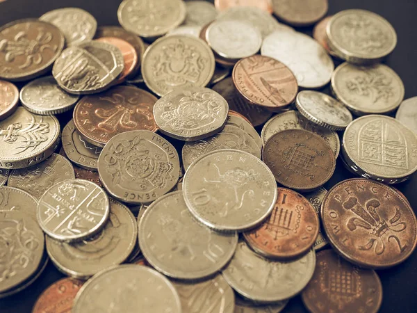 Vintage UK Pound coin — Stock Photo, Image