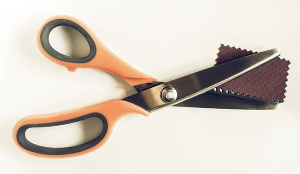 Vintage looking Pinking shears — Stock Photo, Image