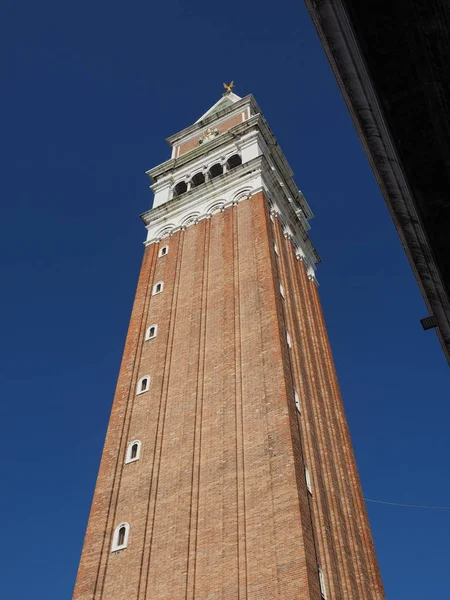 San Marcos campanario en Venecia — Foto de Stock