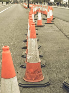 Vintage görünümlü trafik konisi