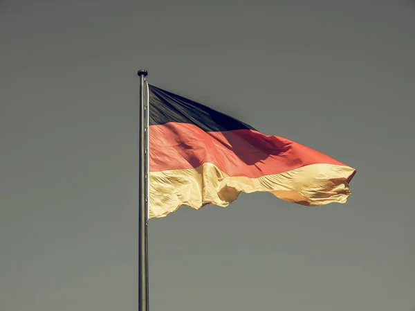 Vintage uitziende Duitse vlag — Stockfoto