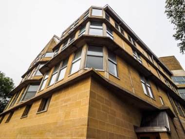 HDR University of Bath