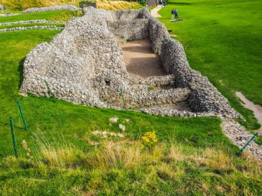HDR eski Sarum kalesi kalıntıları Salisbury