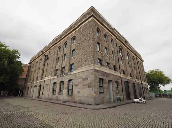 Kunstcentrum Arnolfini in Bristol — Stockfoto