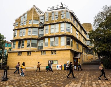 HDR University of Bath