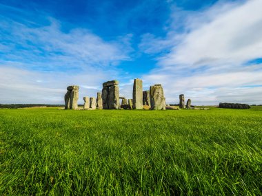 HDR Stonehenge anıt Wiltshire'deki/daki oteller
