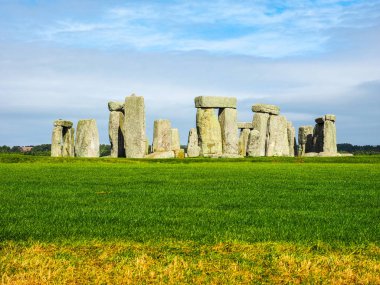 HDR Stonehenge anıt Wiltshire'deki/daki oteller