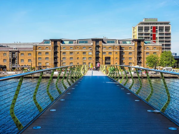 West Índia Quay em Londres (HDR ) — Fotografia de Stock