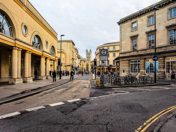 HDR banyo gelen turist