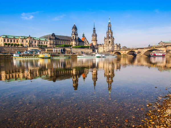 Dresden Hofkirche (HDR)