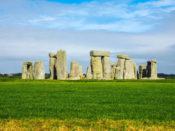 HDR Stonehenge anıt Wiltshire'deki/daki oteller