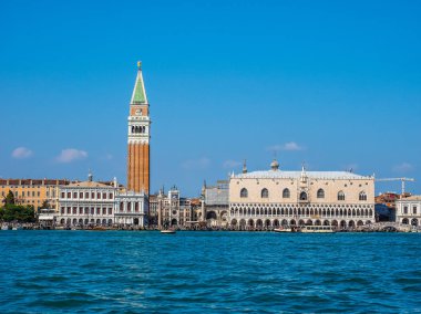 HDR St Mark Meydanı fron Venedik'te San Marco Havzası gördüm