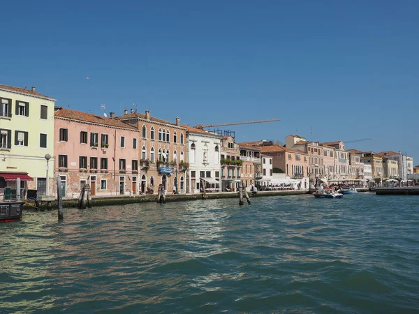 Giudecca κανάλι στη Βενετία — Φωτογραφία Αρχείου