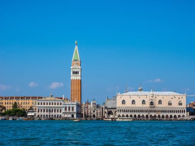 HDR St Mark Meydanı fron Venedik'te San Marco Havzası gördüm