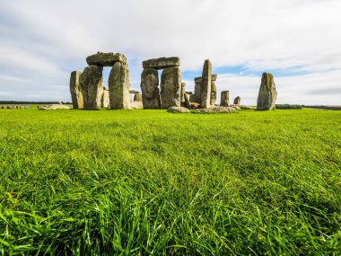 HDR Stonehenge anıt Wiltshire'deki/daki oteller