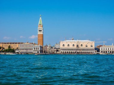 HDR St Mark Meydanı fron Venedik'te San Marco Havzası gördüm