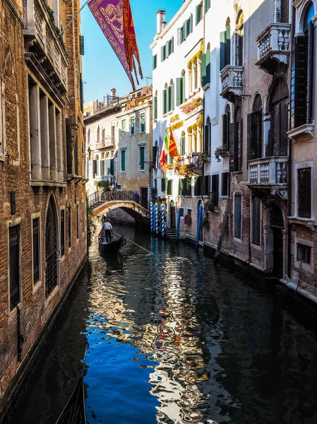 HDR Touristes en visite à Venise — Photo