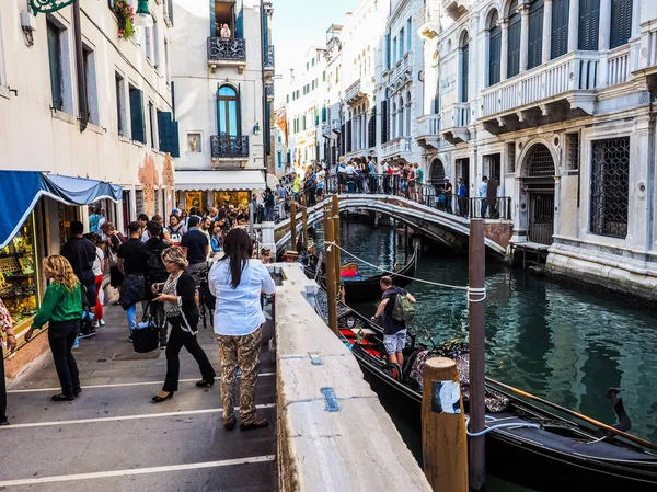 HDR Touristes en visite à Venise — Photo