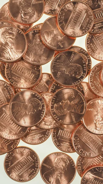ドル コインは 1 セント小麦ペニー セント - 垂直 — ストック写真