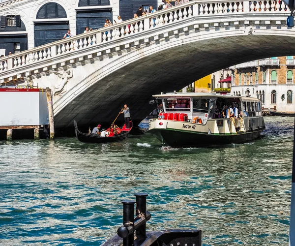 HDR Rialto Bridge in Venice — Stock Photo, Image