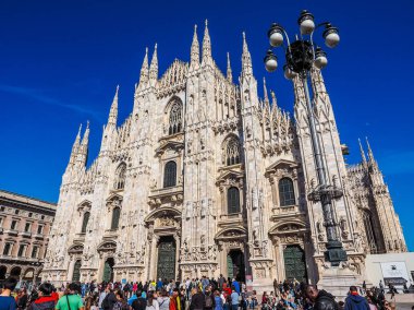 Milano Katedrali'ne (Hdr)