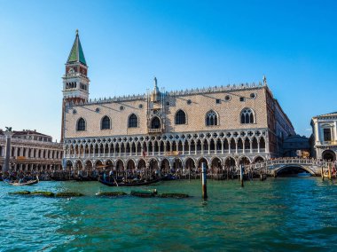 HDR St Mark Meydanı fron Venedik'te San Marco Havzası gördüm