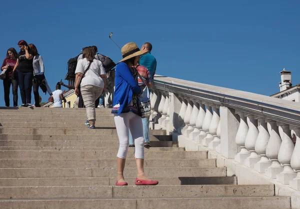 Turistas que visitam Veneza — Fotografia de Stock