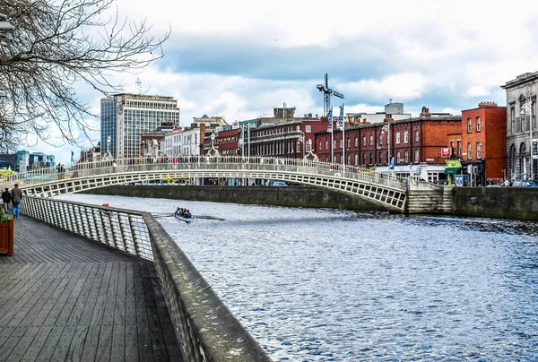 Ha Penny Bridge en Dublín (HDR) ) — Foto de Stock