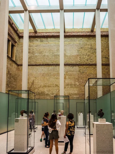 Neues Museum i Berlin (Hdr) — Stockfoto