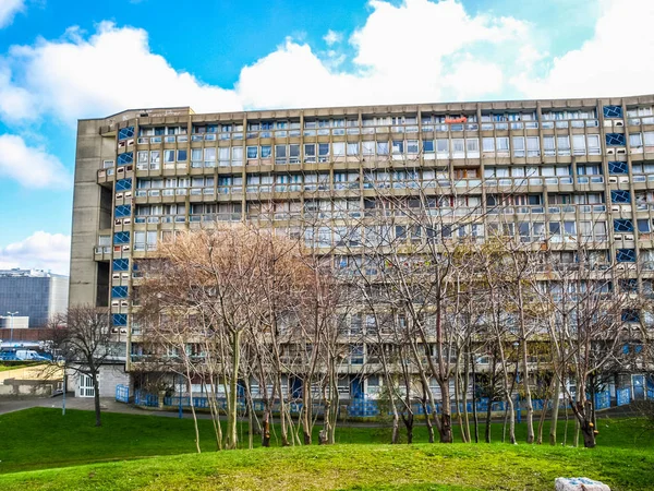 Robin Hood Gardens w Londynie (Hdr) — Zdjęcie stockowe