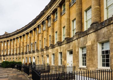 HDR Royal Crescent sıra evlerden, banyo