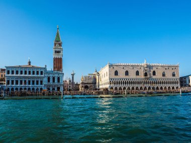 HDR St Mark Meydanı fron Venedik'te San Marco Havzası gördüm