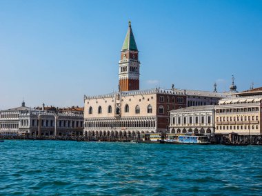 HDR St Mark Meydanı fron Venedik'te San Marco Havzası gördüm