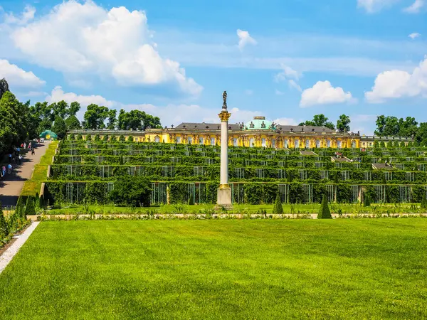 Schloss Sanssouci en Potsdam (HDR ) —  Fotos de Stock