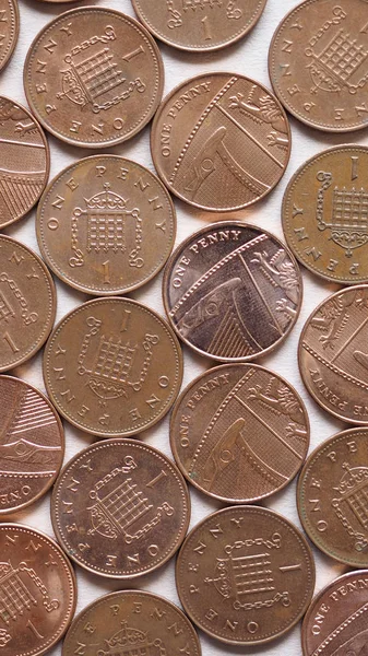 GBP Pound coins - vertical — Stock Photo, Image