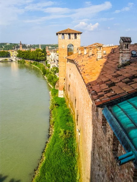 Hdr castelvecchio altes schloss in verona — Stockfoto