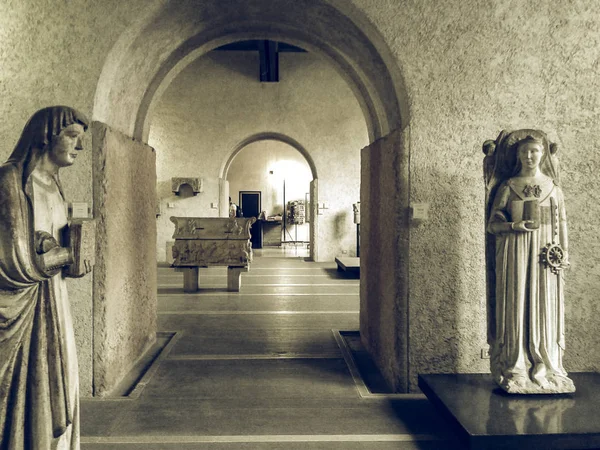 ヴェローナ ヴィンテージでは彩度の低い Castelvecchio 美術館 — ストック写真