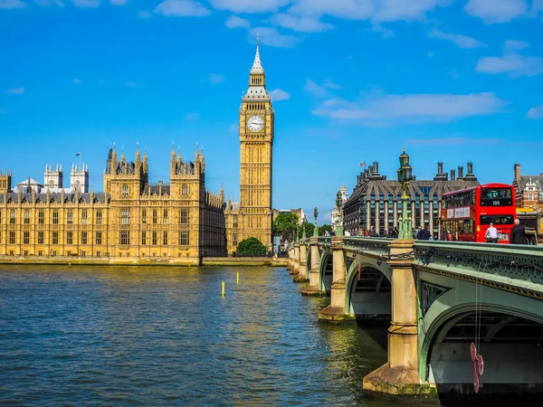 Здания парламента Лондона (HDR) ) — стоковое фото