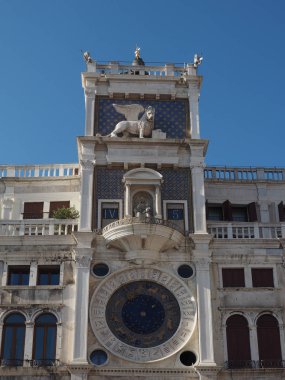 Venedik'te San Marco Saat Kulesi