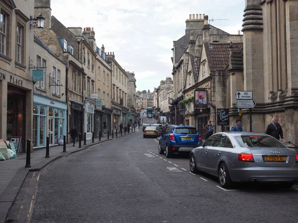 Tourists visiting Bath — Stock Photo, Image