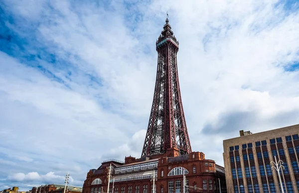 Der Blackpool Tower (hdr)) — Stockfoto