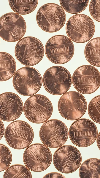 Доларові монети 1 цента копійки - вертикальні — стокове фото
