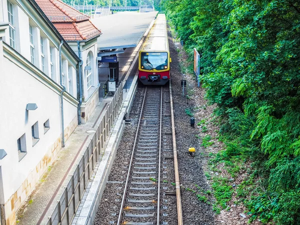 S-bahn (S-tren anlamına gelir) Berlin (Hdr) — Stok fotoğraf