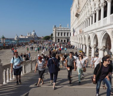 Venedik'te San Marco Meydanı
