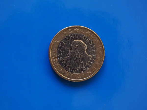 Монета в размере 1 евро, Европейский союз, Словения более голубой — стоковое фото